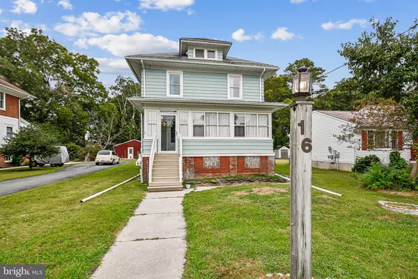 Crisfield, MD 21817,16 COLUMBIA AVE