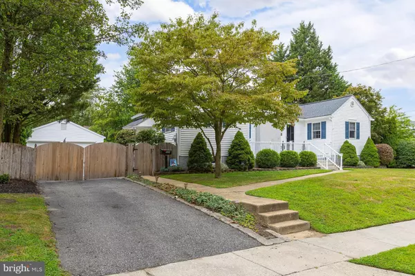 Pitman, NJ 08071,138 N FERNWOOD AVE