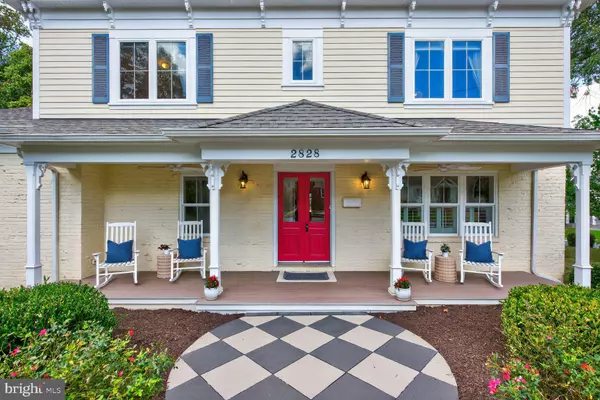 Arlington, VA 22213,2828 N VAN BUREN ST