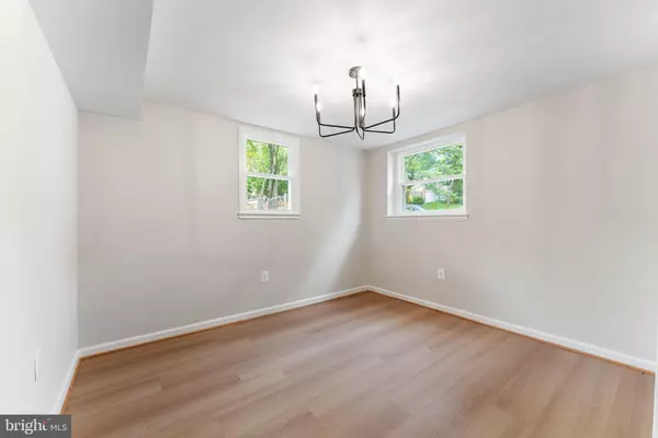 Upper Marlboro, MD 20772,3512 EYRE DR S