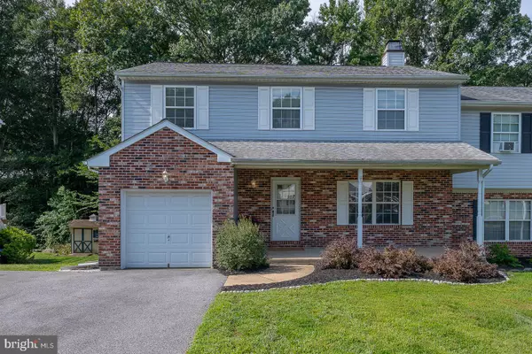 Upper Chichester, PA 19061,4039 YORKTOWN DR