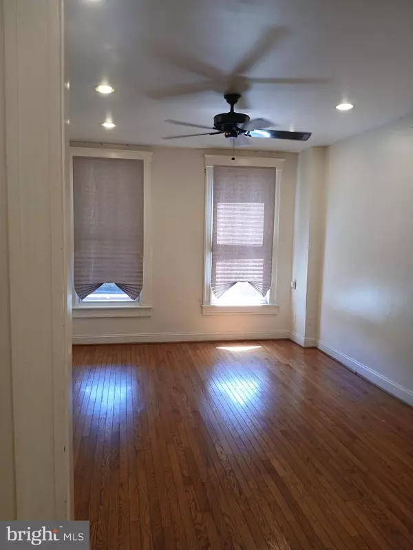 Baltimore, MD 21218,1728 E 32ND ST