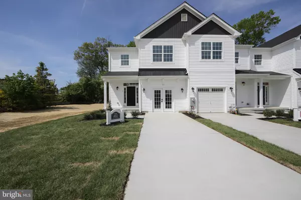 Williamstown, NJ 08094,105 BIRCHWOOD LN