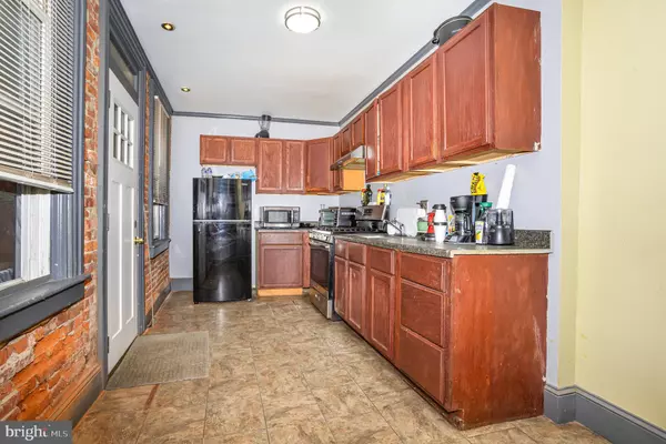 Lancaster, PA 17603,24 W FILBERT ST