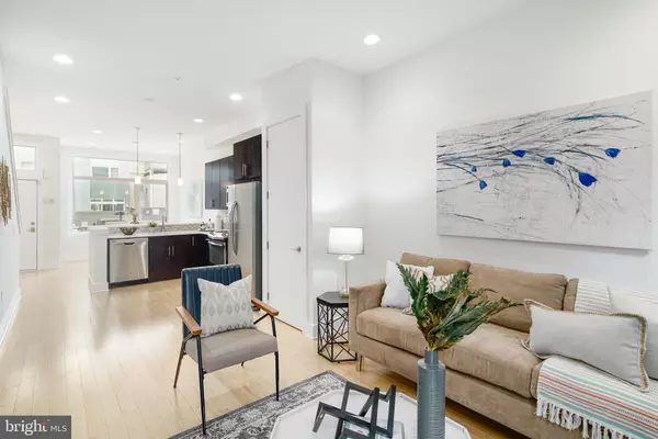 Philadelphia, PA 19123,1135 N HOPE ST #18