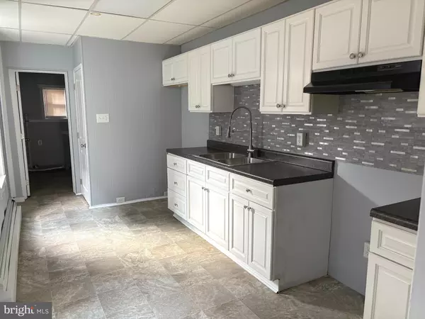 Reading, PA 19602,1136 COTTON ST