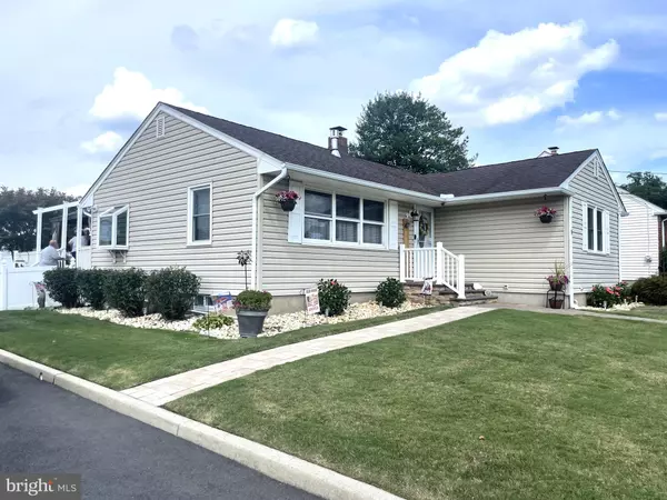 Bordentown, NJ 08505,9 LINDEN AVE