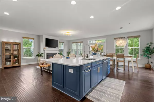 Dumfries, VA 22026,17115 GULLWING DR