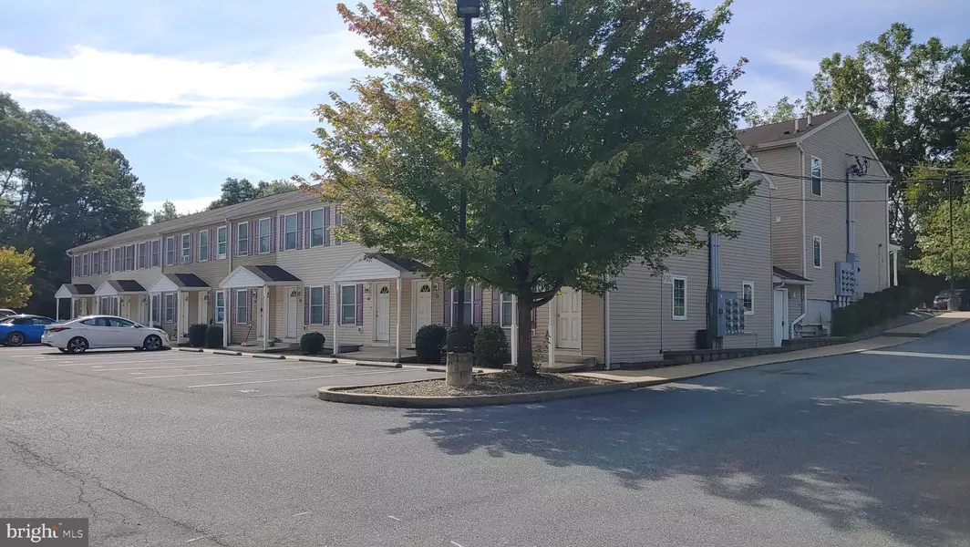 75 S REBER ST #12, Wernersville, PA 19565