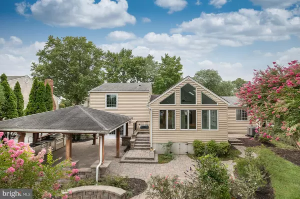 Joppa, MD 21085,737 SHORE DR