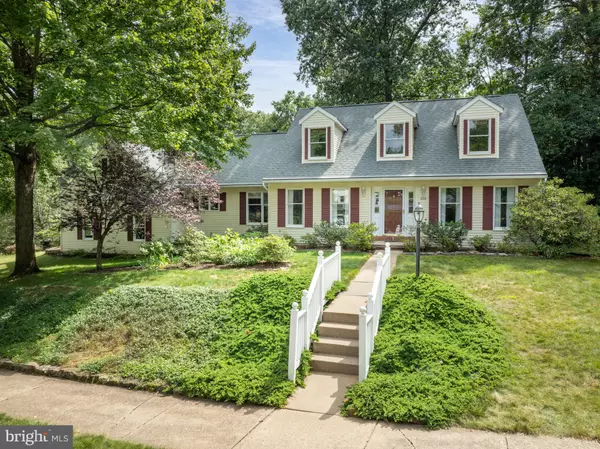 656 SEVERN DR, State College, PA 16803