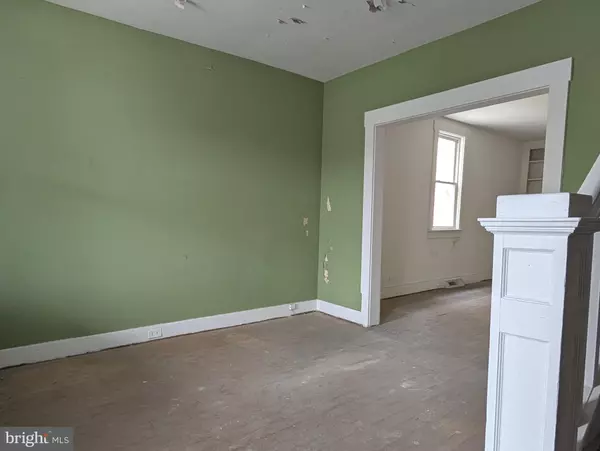 Cumberland, MD 21502,319 RACE ST