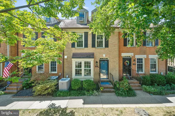 466 W GLEBE RD, Alexandria, VA 22305