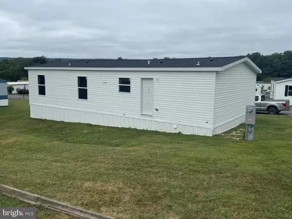 Mcconnellsburg, PA 17233,24 HILLSIDE ESTATES