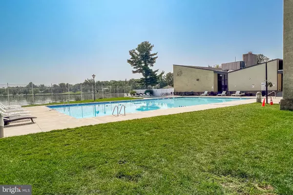 Palmyra, NJ 08065,3062 HARBOUR DR