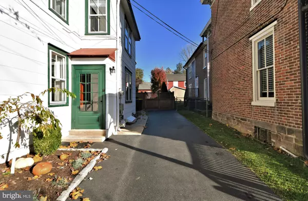 Newtown, PA 18940,143 N STATE ST