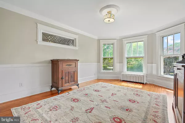 Alexandria, VA 22301,1503 RUSSELL ROAD