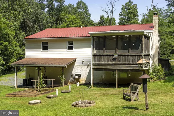 Mohnton, PA 19540,91 WENTZEL RD