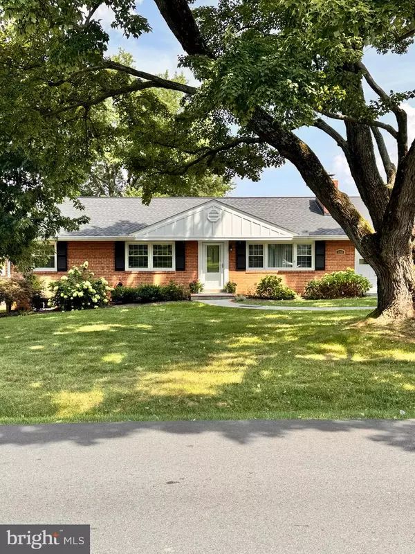 1243 KURTZ RD, Mclean, VA 22101