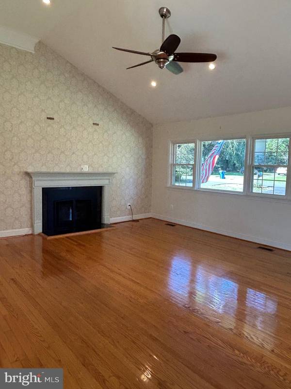 Mclean, VA 22101,1243 KURTZ RD