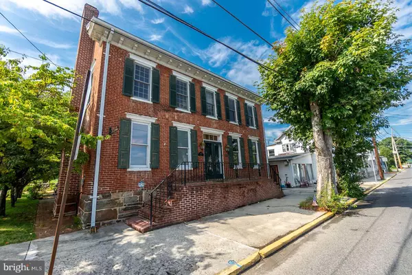 Fairfield, PA 17320,103 E MAIN ST