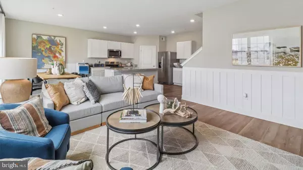 Bayville, NJ 08721,24 DAHLIA CT