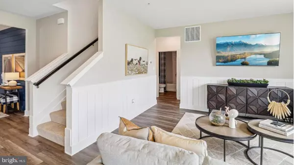 Bayville, NJ 08721,24 DAHLIA CT