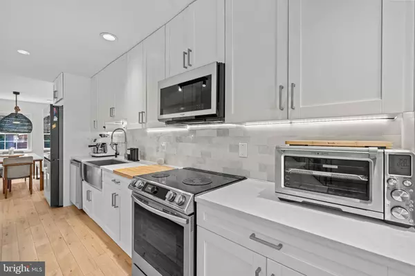 Fairfax, VA 22030,3224 ADAMS CT