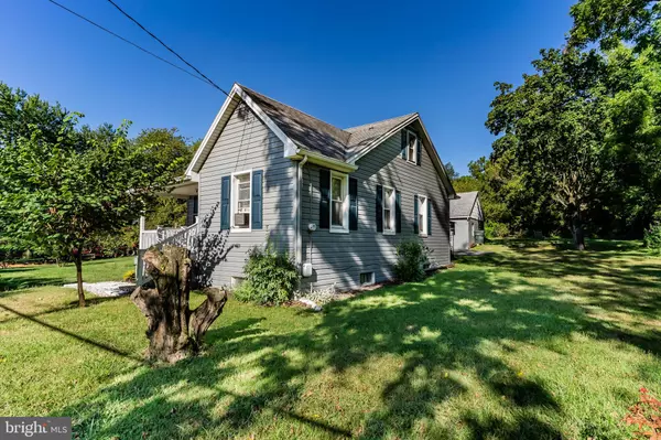 Carlisle, PA 17015,7 BURGNERS MILL RD