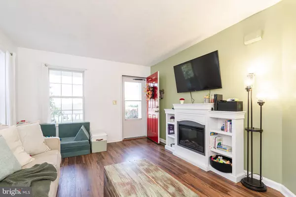 Martinsburg, WV 25401,204 SENTRY LN