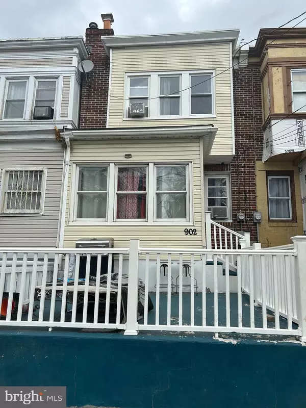 Camden, NJ 08105,902 N 19TH ST
