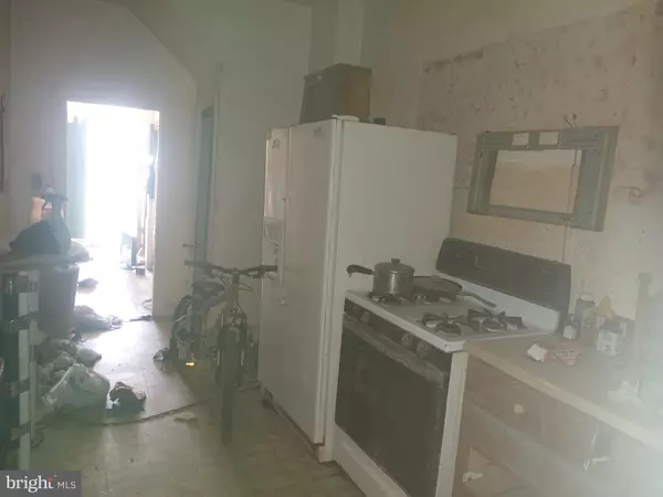 Baltimore, MD 21218,502 ROSE HILL TER