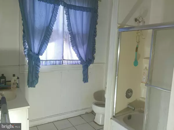 Baltimore, MD 21218,502 ROSE HILL TER