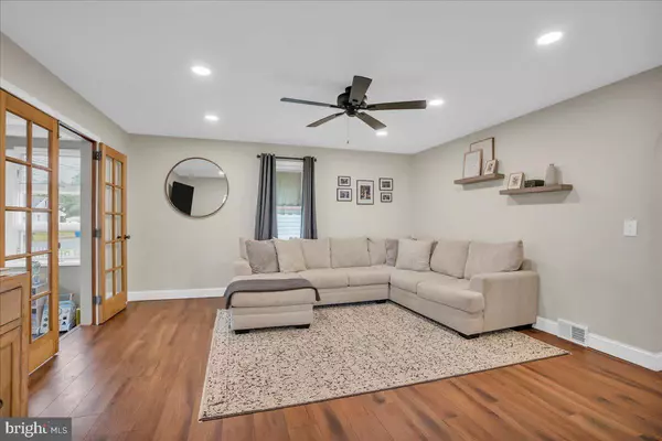 Lumberton, NJ 08048,8 EASLICK AVE