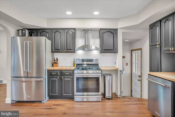 Lumberton, NJ 08048,8 EASLICK AVE