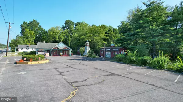 Hammonton, NJ 08037,4501 S WHITE HORSE PIKE