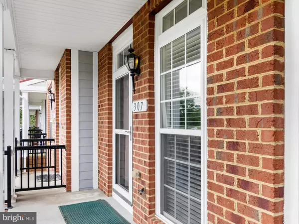 Easton, MD 21601,300 DIXON ST #307