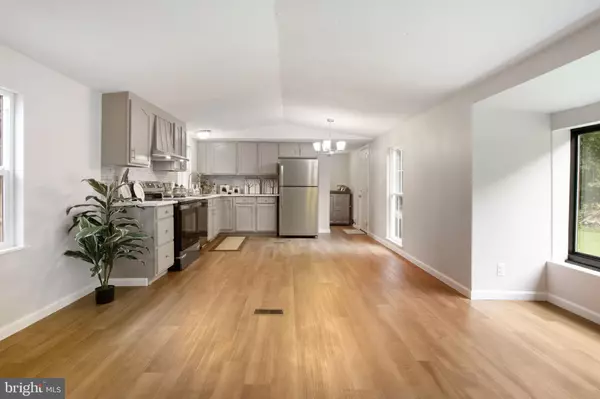 York, PA 17406,4 PINE ST