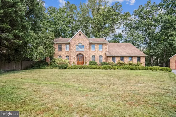 8849 TUCKERMAN LN, Potomac, MD 20854