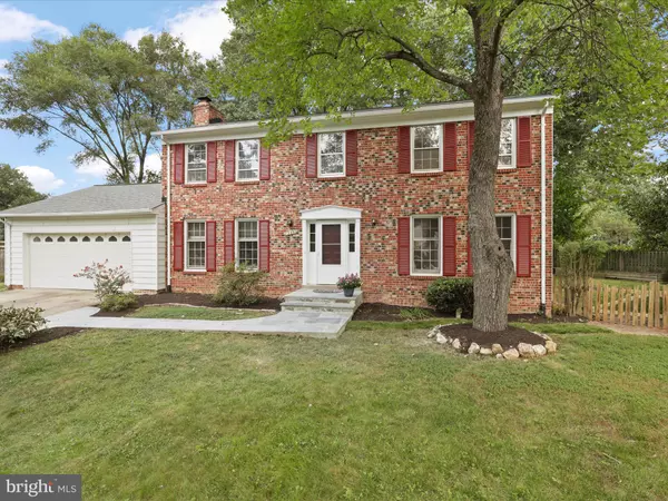 Alexandria, VA 22308,8223 TREEBROOKE LN