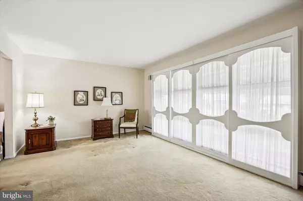 Broomall, PA 19008,621 S CENTRAL BLVD
