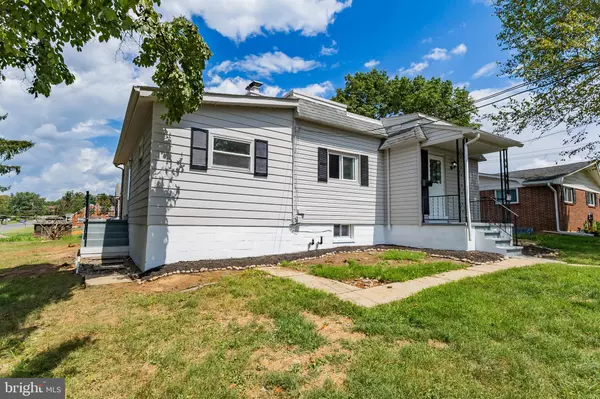 Bethlehem, PA 18018,-1714 ELLIOT AVE