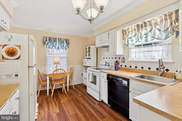 Ambler, PA 19002,2300 NAVAJO PATH