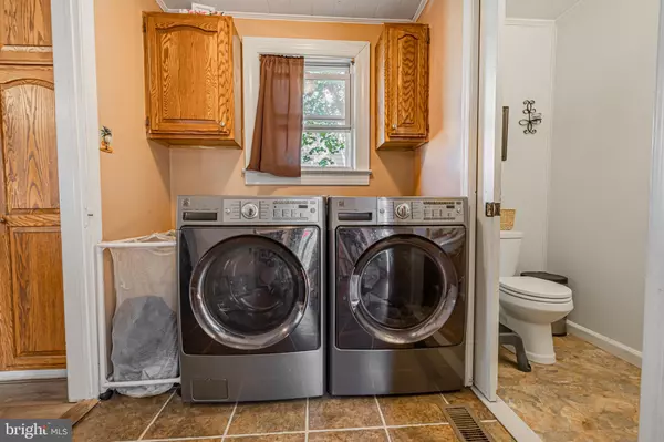 Hammonton, NJ 08037,312 W PLEASANT ST