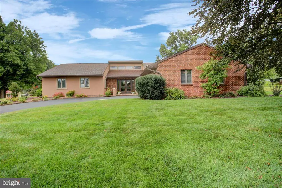 1577 MARILYN COURT, Chambersburg, PA 17202