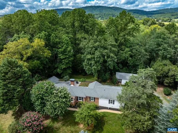 3304 KESWICK RD, Keswick, VA 22947