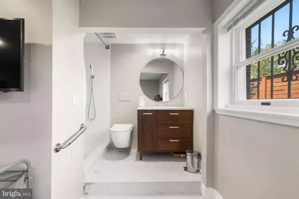 Washington, DC 20019,4005 ANACOSTIA AVE NE