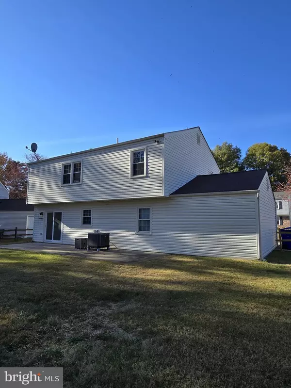 Waldorf, MD 20602,2353 WINDSOR PARK CT