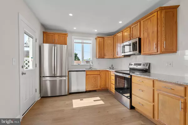 Souderton, PA 18964,48 PENN AVE #UNIT B - UPSTAIRS