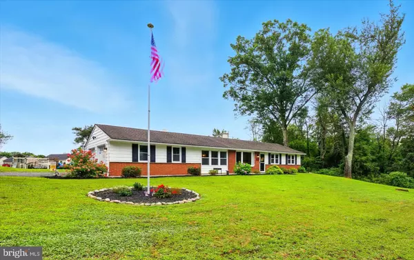 912 COLLEGEVILLE RD, Collegeville, PA 19426